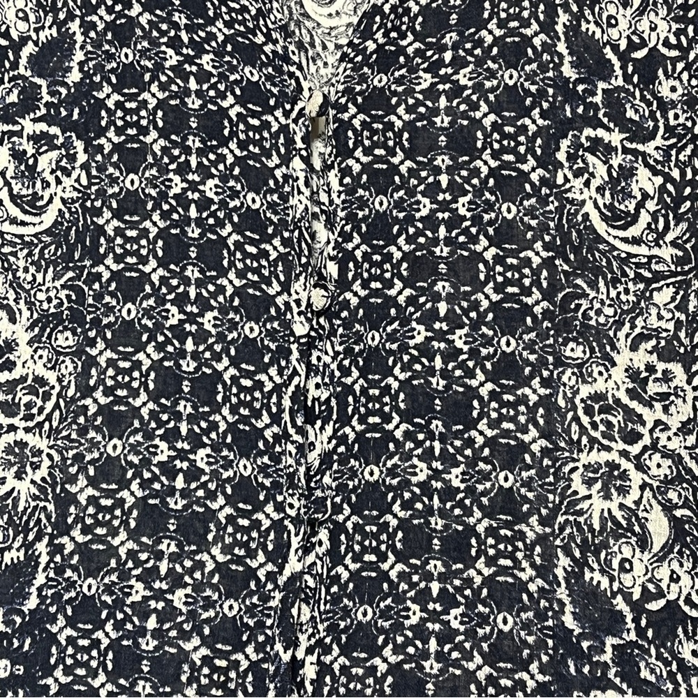 Lucky Brand Navy Cream Boho Peasant Blouse Large Flowy V-Neck Patterned Top - Picture 3 of 11